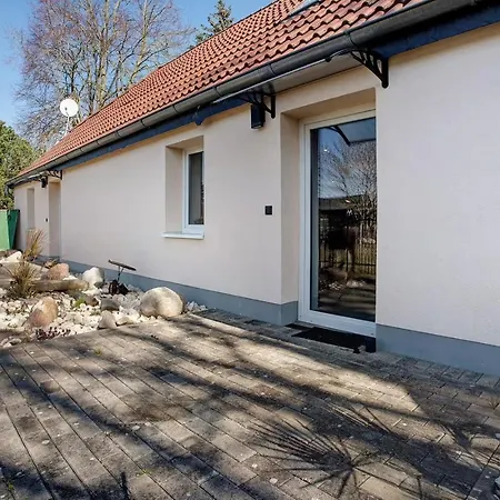 Idyllischer Natur-urlaub Mit Alpakas In * Schmatzin