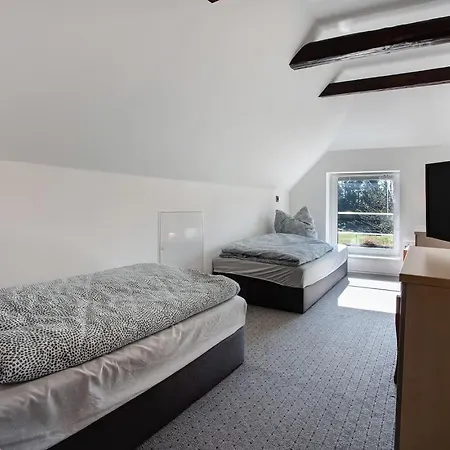 Idyllischer Natur-urlaub Mit Alpakas In