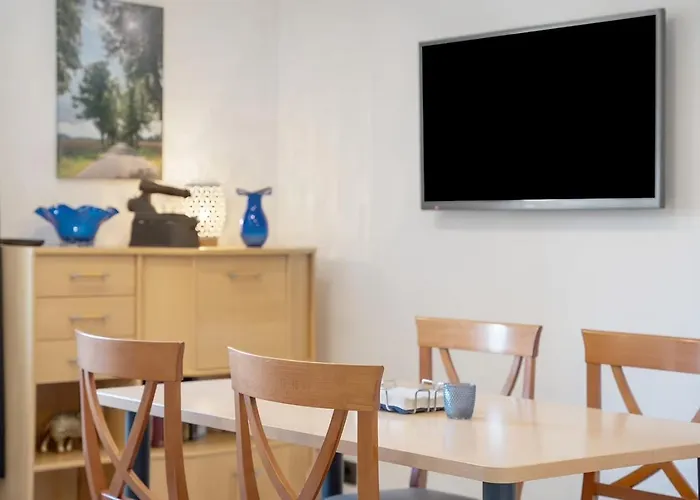 Idyllischer Natur-urlaub Mit Alpakas In *