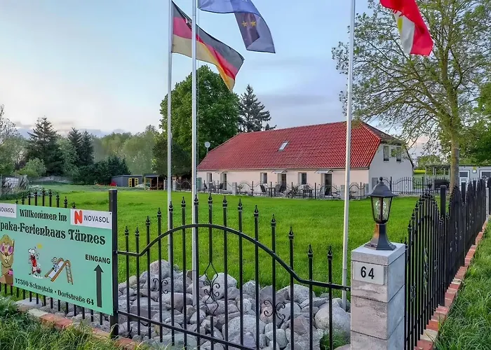 Idyllischer Natur-urlaub Mit Alpakas In